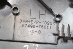молдинг декоративная задних левых Двери lexus CT (ZWA10_) 6749876011