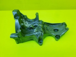 лапа основа генератора Audi A4 B6 B7 A6 C5 2.0 TFSI 06D903143C