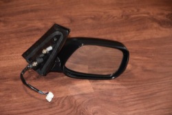 зеркало правое 7PIN TOYOTA AVENSIS VERSO R-2006 европа