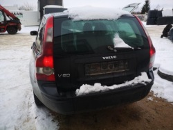 volvo V50 шланг интеркулера 2005 2.0л