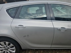 дверь Z176 ASTRA IV J хэтчбек Комплектная