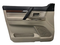 дверные карты передний левый mitsubishi Pajero IV 7221A407