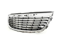 CHRYSLER TOWN COUNTRY 2011- решетка радиатора