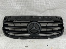 MERCEDES CITAN W420 решетка радиатора