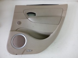 дверные карты задний правый renault SCENIC III Bose 829A06889R