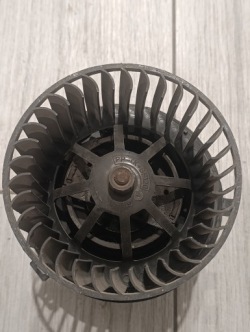 вентилятор нагреватель FORD TRANSIT 00-06R 2.0 95VW-18456-BB