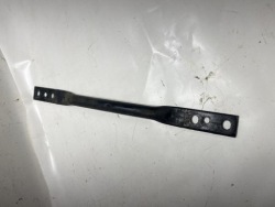 Балка кронштейн OCTAVIA IV 22R 5Q0802128