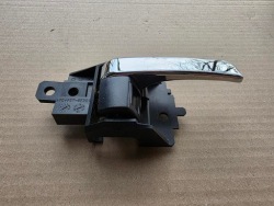 mitsubishi ASX и 2010- 1.8 DID ручка двери внутренняя Номер.2