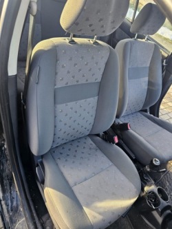кресло передний правый пассажира Hyundai GETZ 5D