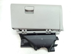бардачок пассажира subaru Forester IV SJ 6055FJ030