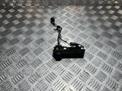 зад крышки kia STONIC 17-