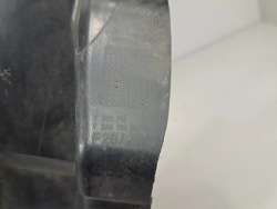 переднее деталь переднего Подкрылки BMW 1 (F21) 7260710 1.6л бензин
