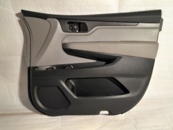 Honda ODYSSEY V 18- дверные карты правый передний 83500-THR-A210