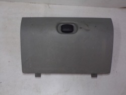 бардачок пассажира renault MASTER II 8200189021