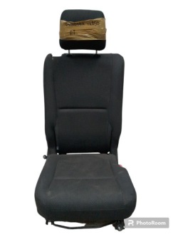 кресло задний правый TOYOTA COROLLA VERSO II 2