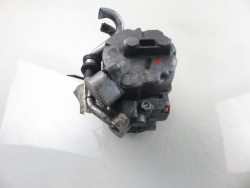 компрессор кондиционера M1077056