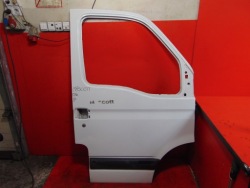 renault MASCOTT рестайлинг дверь правая передняя белый O389 0389
