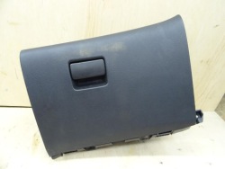 opel ASTRA IV бардачок пассажира европа