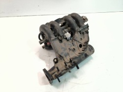 форсунки комплект коллектор Впускный 7700873537 renault CLIO II