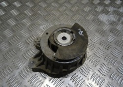 лапа подушка Двигателя MERCEDES A2132400600...