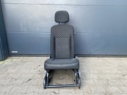 renault KANGOO II 10R кресло правый европа