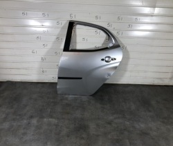 TOYOTA YARIS IV 2020 2021 2022 задняя левая дверь