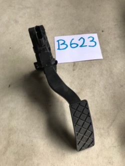 педаль газа volkswagen oe 5Q1723503F