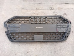 решетка радиатора Audi A1 II 82A 82A853653 82A853653A 2018-