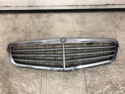 решетка радиатора MERCEDES W204 классический