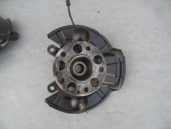 поворотный кулак, цапфа правая перед MERCEDES a класс W168 VANEO W414