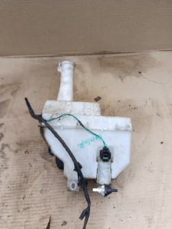 mitsubishi Space Star II бачок омывателя