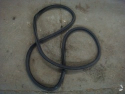 seat Toledo IV SKODA RAPID прокладка задний правый