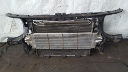 панель передняя / телевизор vw T5 2,5 tdi