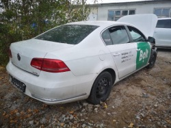 volkswagen PASSAT стекло двери - Задний правое 2011 2.0л