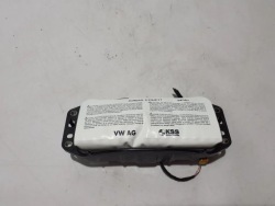 подушка безопасности пассажира Audi Q8 4M8880204F