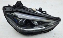 MERCEDES W206 led фара правая европа OM