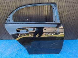 MERCEDES дверь задняя правая A1777301400 a класс 177 W177 хэтчбек