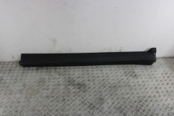 накладка порога порог левый MASERATI LEVANTE M161 670040335