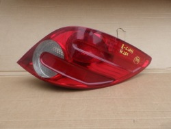 MERCEDES W251 фонарь задний правый A2518200364