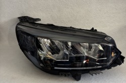 peugeot 208 II 73312206 фара правая