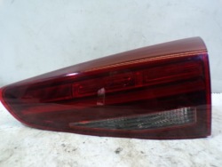 правый задний фонарь в крышке багажника Hyundai 3 РЕСТАЙЛИНГ