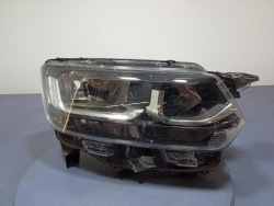 TOYOTA PROACE II фара правая передняя 9835780580