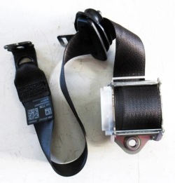 opel ADAM 2013 ремень безопасности задний зад 13357739