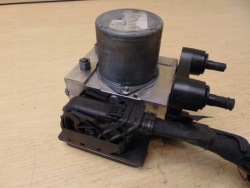 блок abs MERCEDES W212 0265236369 A2124313512