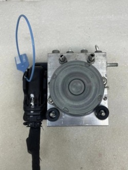 насос ABS renault ARKANA 476603284R 2265106455