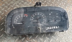 спидометр renault LAGUNA и 1.8 7700844747