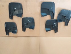 TOYOTA TUNDRA 07- брызговик передняя правая