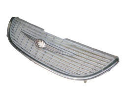 CHRYSLER Voyager IV 2001r решетка радиатора