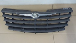 Voyager IV 4 решетка радиатора