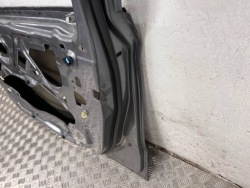 дверь правая передняя Комплектная европа оригинал BMW 3 E90 E91 07R